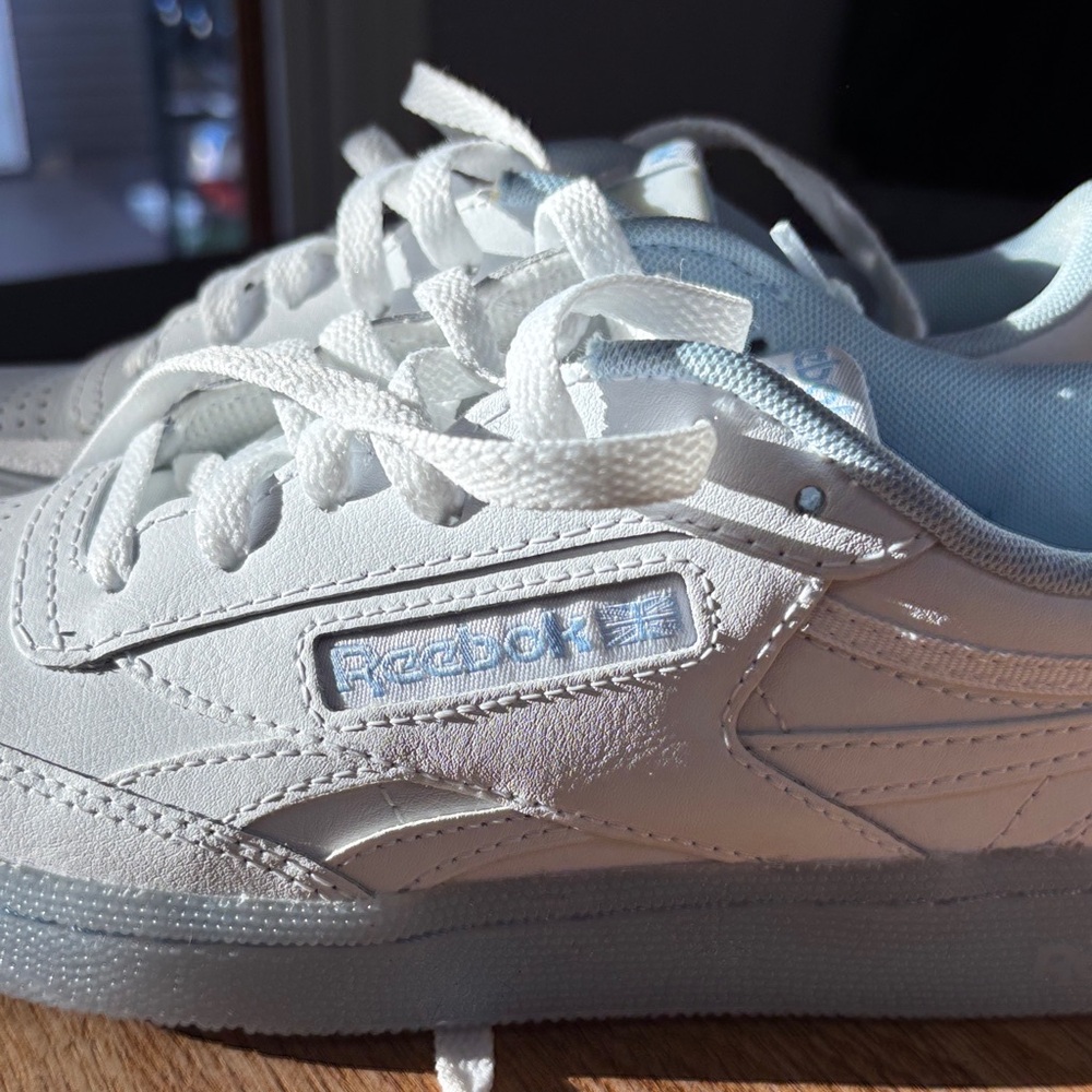 Reebok White and Blue Sneakers - Picture 3 of 5